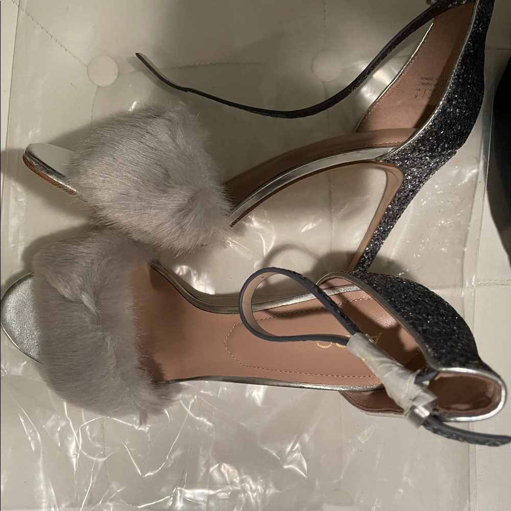 Aldo beautiful dress heels with faux fur